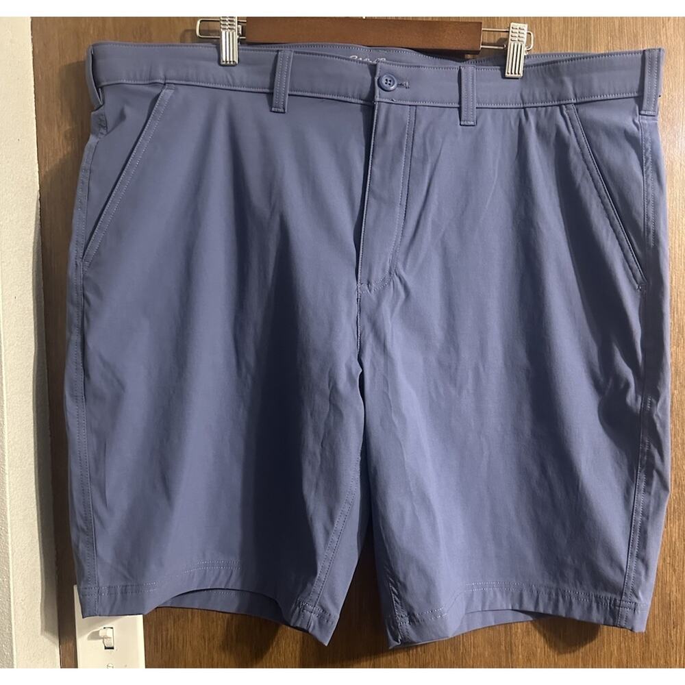 Eddie Bauer nylon blue shorts mens sz 36 zipper pockets 9.5”inseam NICE golf